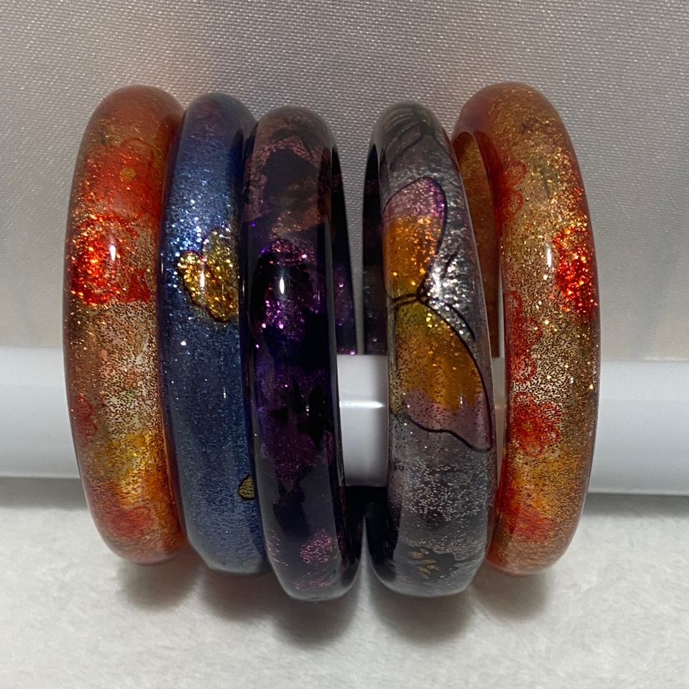 Colorful acrylic bangles set of 5